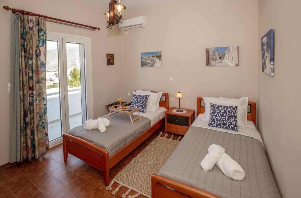 Ruby'S Summer House With Spacious Garden And Free Parking غافريون المظهر الخارجي الصورة