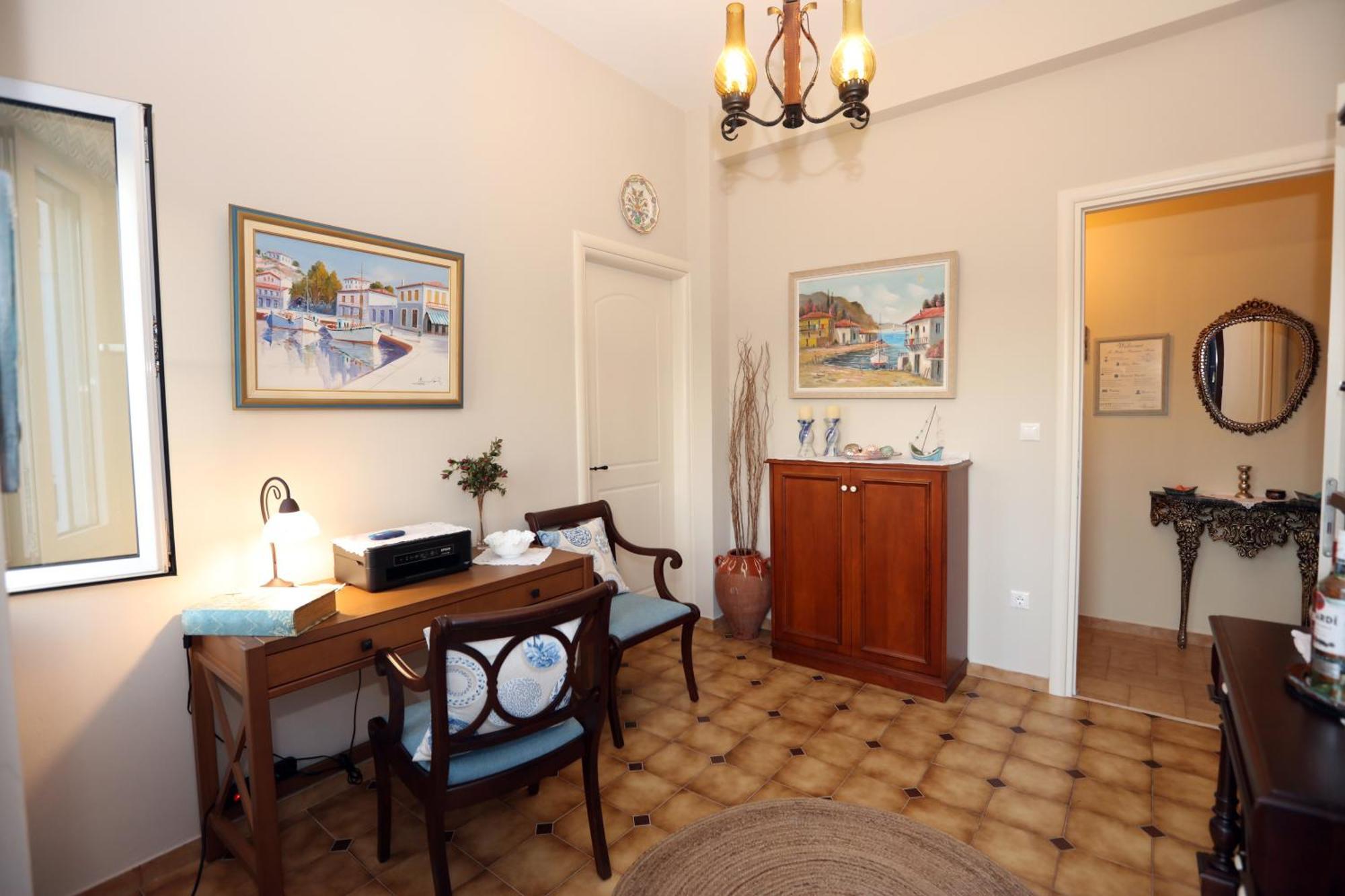 Ruby'S Summer House With Spacious Garden And Free Parking غافريون المظهر الخارجي الصورة